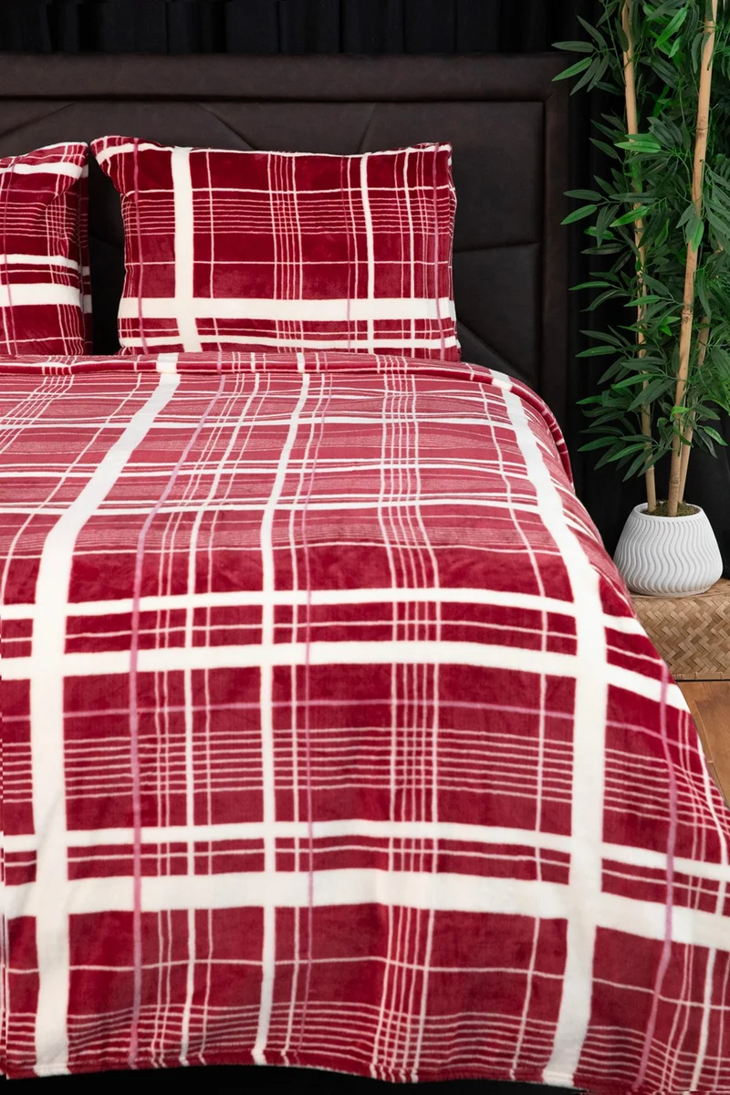 Favora 3 Piece Woolly Double Blanket Bedspread Set - Claret Red
