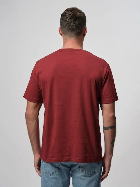 GANT  Gant Small Graphic Short Sleeve T-Shirt for Men | Best Price UAE