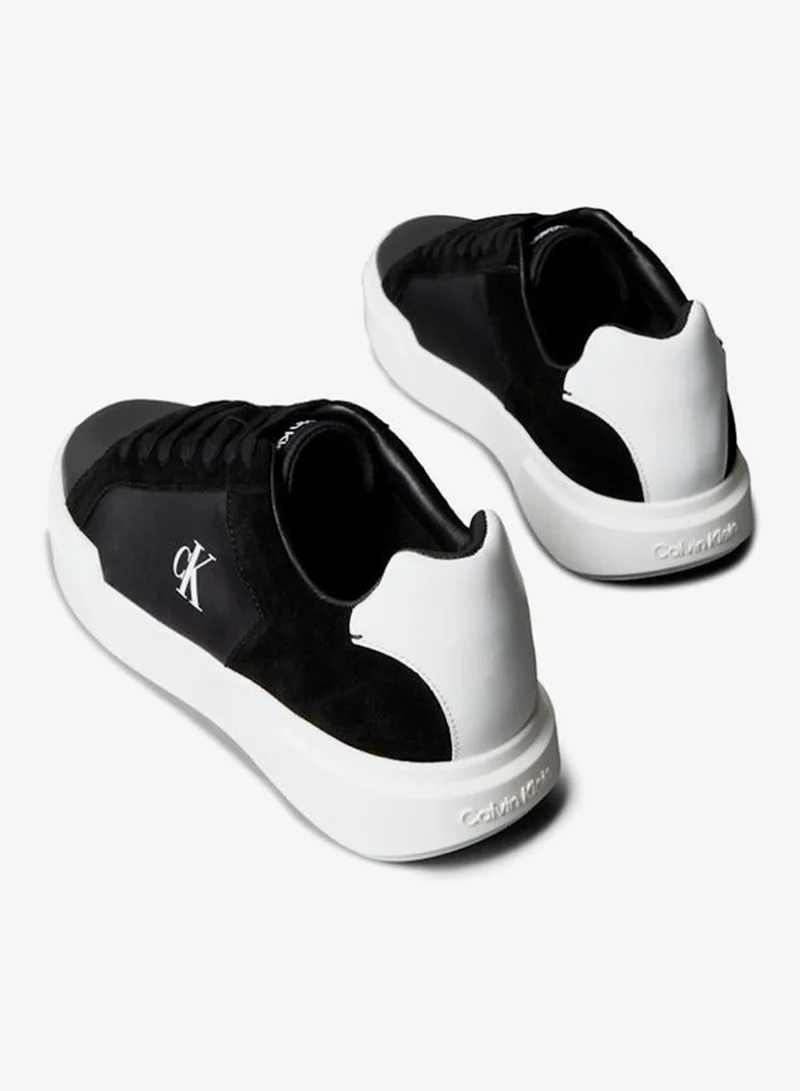 كالفن كلاين جينز حذاء رياضي برباط منخفض