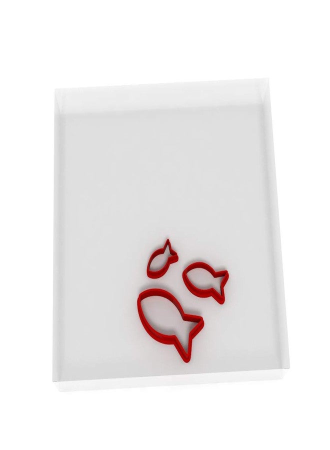 Just Cutters JUST Tiny Fish Shape Cutters | Set of 3 Mini Plastic Cutter for Fondant, Clay, Crafts, Icing, Baking (1.25", 0.75", 0.5") - Image 1