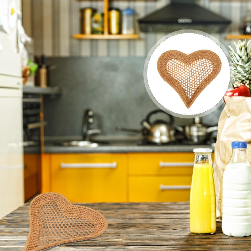 Natural Rattan Heart Shaped Fruit Basket Multipurpose Kitchen Serving Tray - Image 4