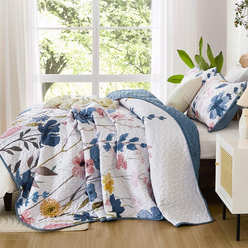Anibedding Queen Quilt Set, Dark Blue Floral Bedspread Soft Microfiber Lightweight Queen Size Quilt Bedding Sets Flower Coverlet for All Season(Queen, 96"x90") - Image 3