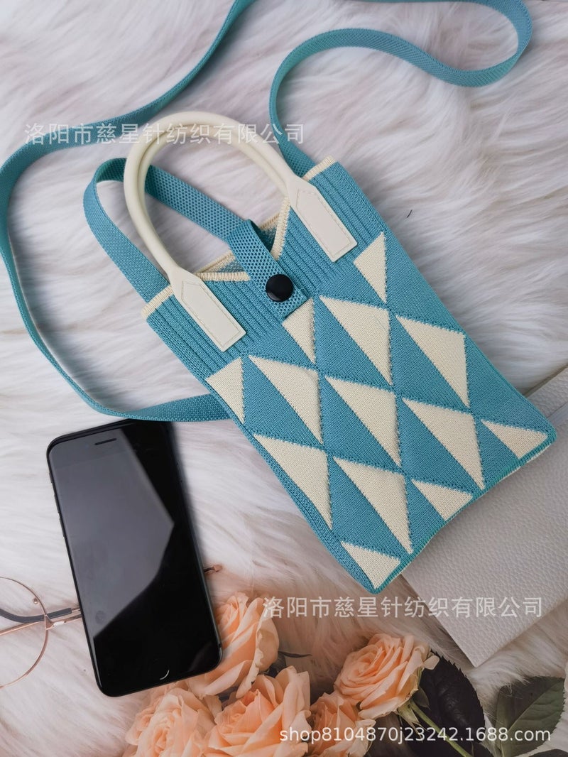 2025 Autumn New Style Girl'S Heart-Shaped Handbag For Carrying Mobile Phones, Knitted Crossbody Bag, Portable Textured Small Handbag - Image 1