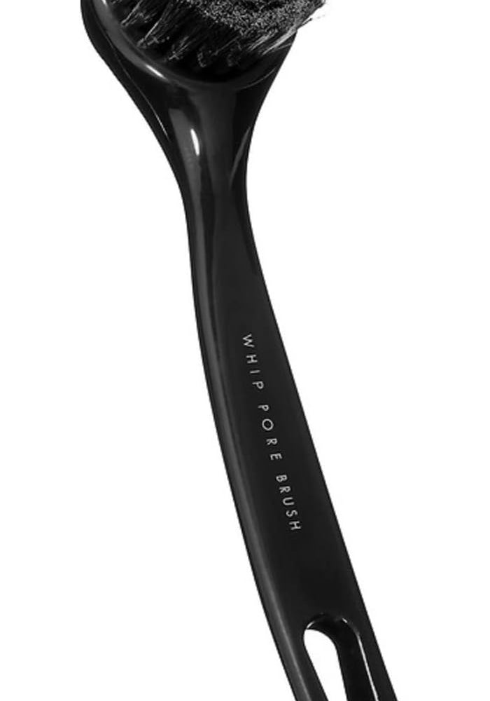 VESS Japanese Soft 'Whip Pore' Face Cleansing Brush - Gentle Exfoliation Tool - Image 1