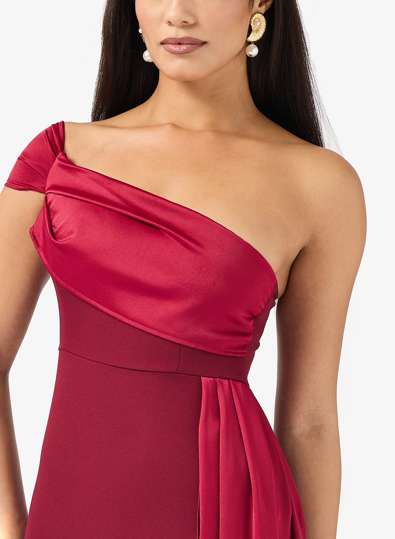 ايلا ليمتد اديشن فستان بكتف واحد وذيل جانبي - Image 3