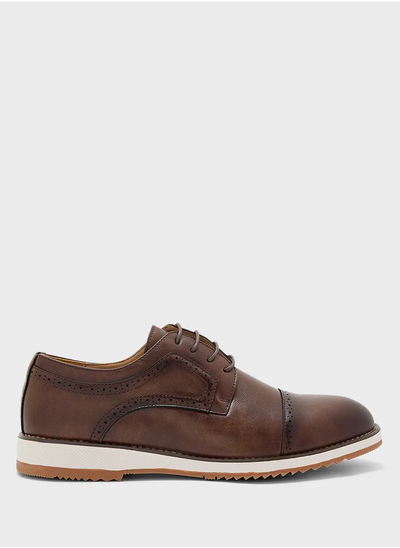 Robert Wood Preforation Detail Casual Lace Ups