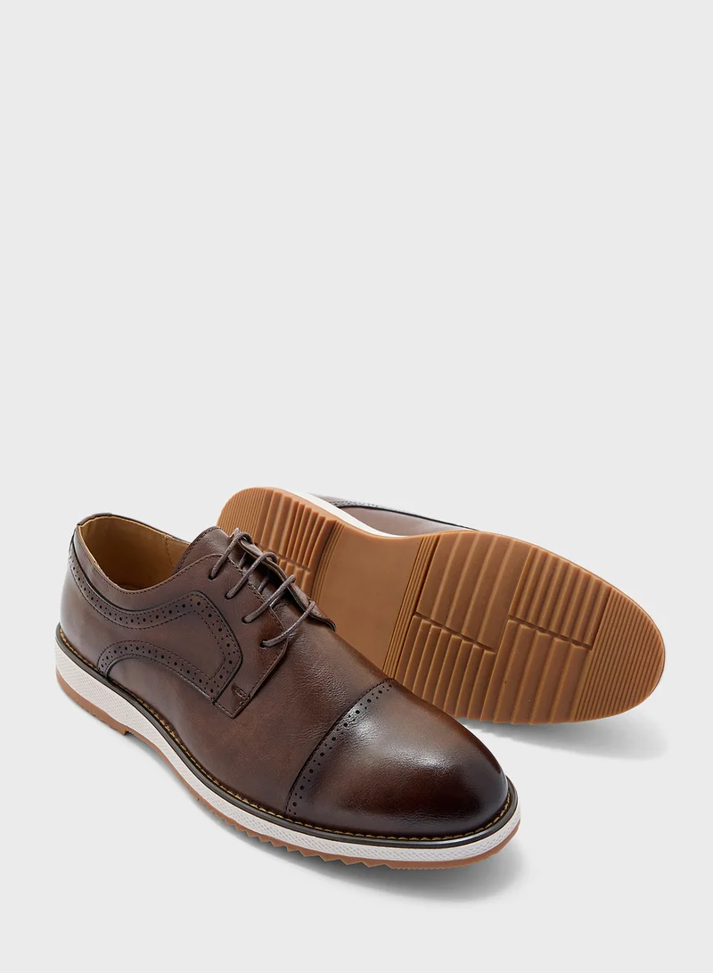 Robert Wood Preforation Detail Casual Lace Ups