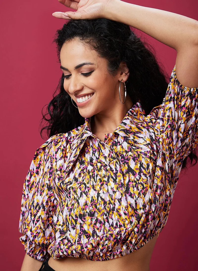 جلو باص بلوزة كروب بطبعات مجردة وأكمام منفوشة من القطن للنساء من جلوبس