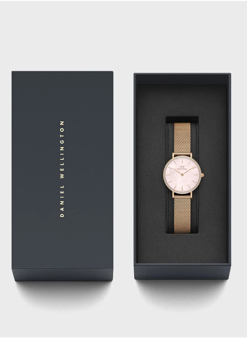 دانيال ولينغتون Petite Steel Strap Analog Watch