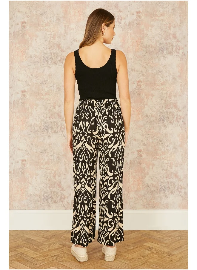 يامي Yumi Black Ikat Print Relaxed Fit Trousers