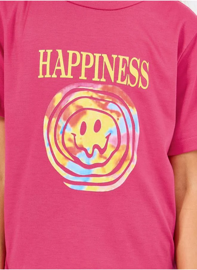 ستايلي Emoji Graphic Print T-Shirt & Solid Shorts Set