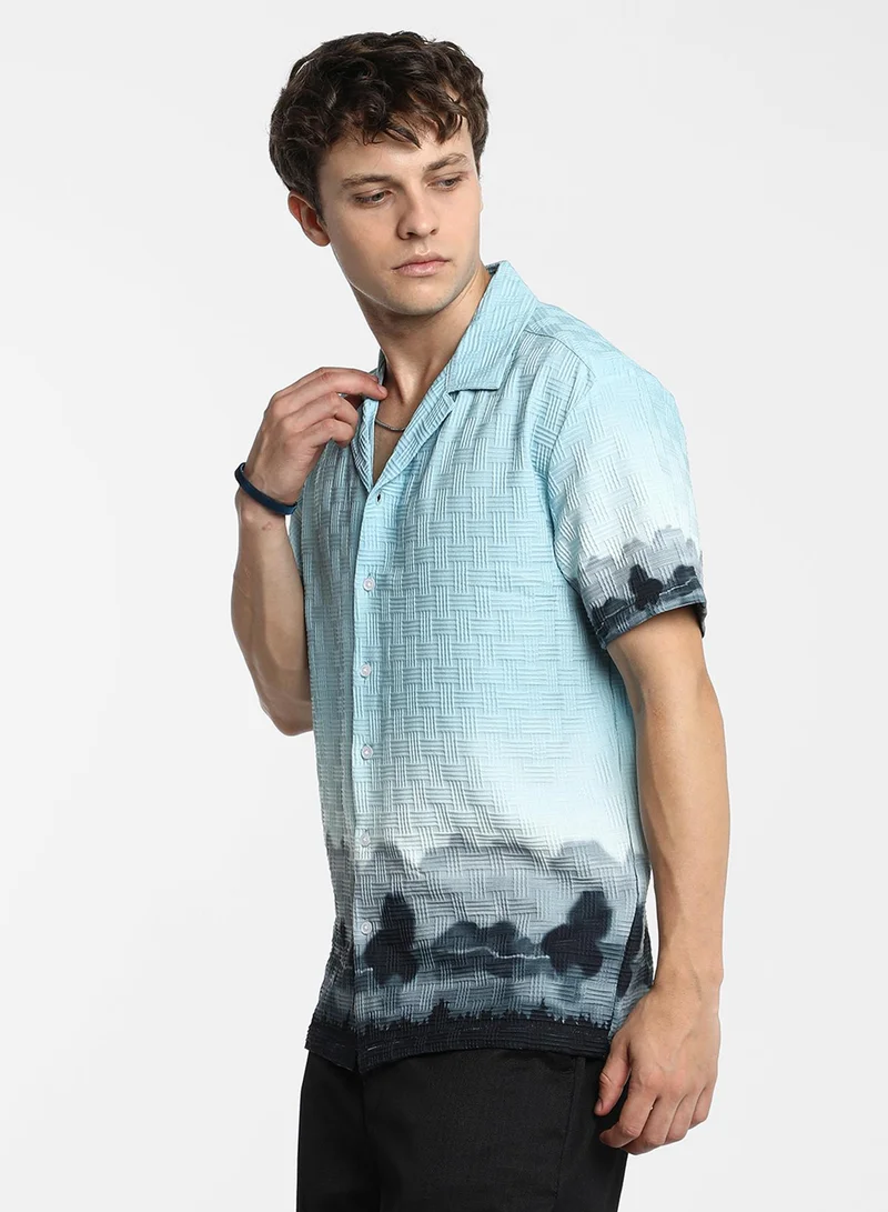 Campus Sutra Campus Sutra Men's Sky Blue & Space Blue Lakeside Ombre Shirt For Casual Wear | Cuban Collar | Short Sleeve | Button Closure | Shirt Crafted With Comfort Fit For Everyday Wear
