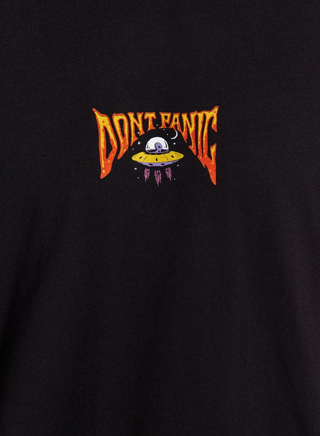 trendyol Black Oversize/Wide-Fit Short Sleeve Space Printed 100% Cotton T-Shirt TMNSS23TS00120 - Image 4