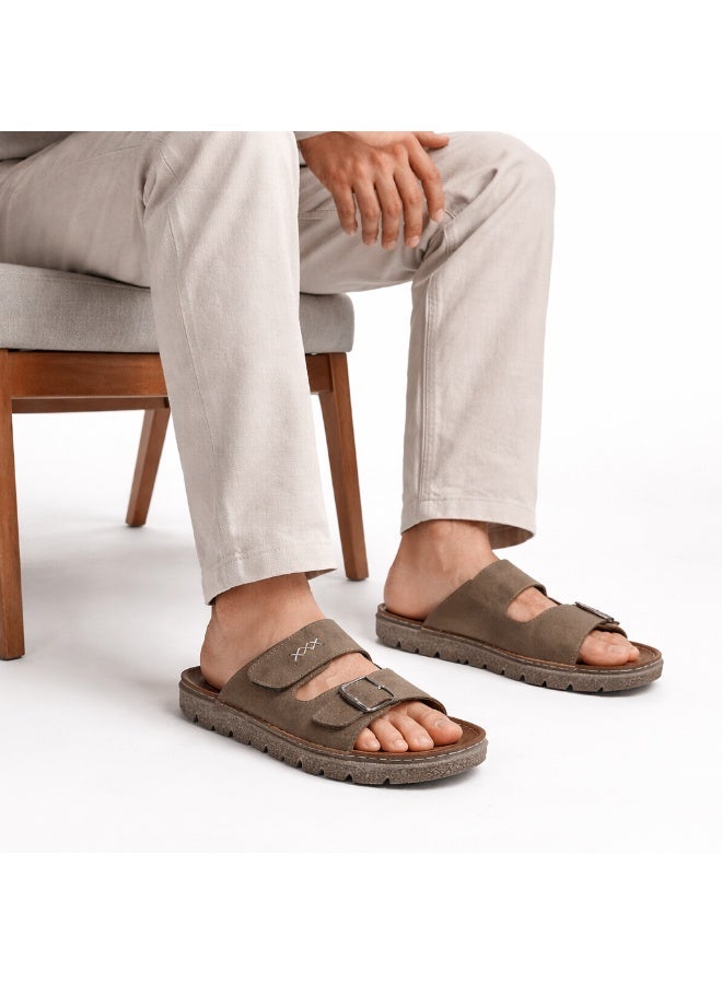 شبشب رجالي مريح بتصميم عصري – نعل طبي خفيف مع أحزمة قابلة للتعديل – مناسب للاستخدام اليومي داخل وخارج المنزل - Image 1