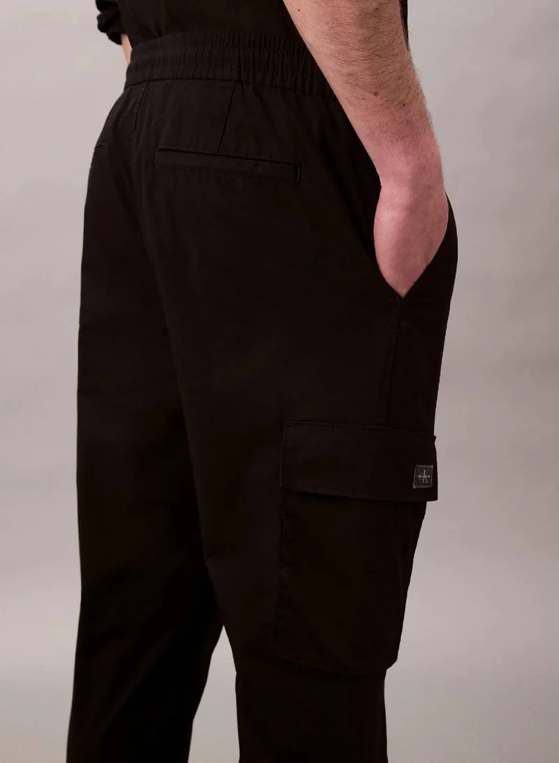 Calvin Klein Jeans Black Skinny Ripstop Cargo Pants for Men | Best Price UAE