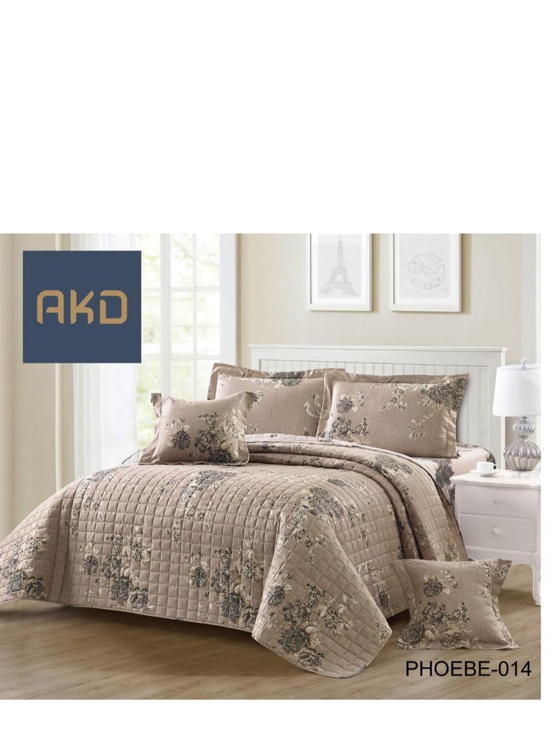 A double comforter set with a compressed floral pattern that adds beauty and elegance to your room