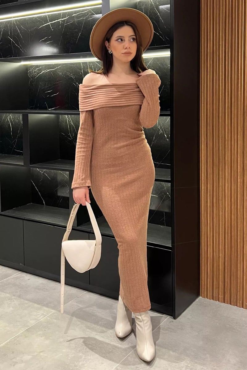 Gülseli Ribbed Off-Shoulder Dress  - Image 1