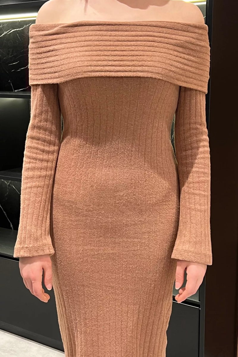 Gülseli Ribbed Off-Shoulder Dress  - Image 2