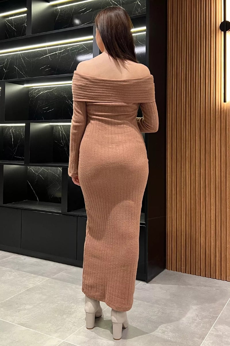 Gülseli Ribbed Off-Shoulder Dress  - Image 4