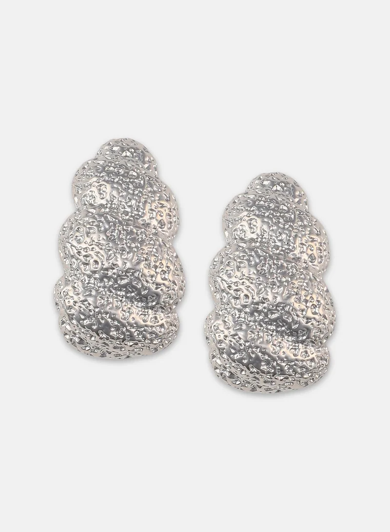 SOHI Dented-Swirl Artificial Hoop Earring Jewellery