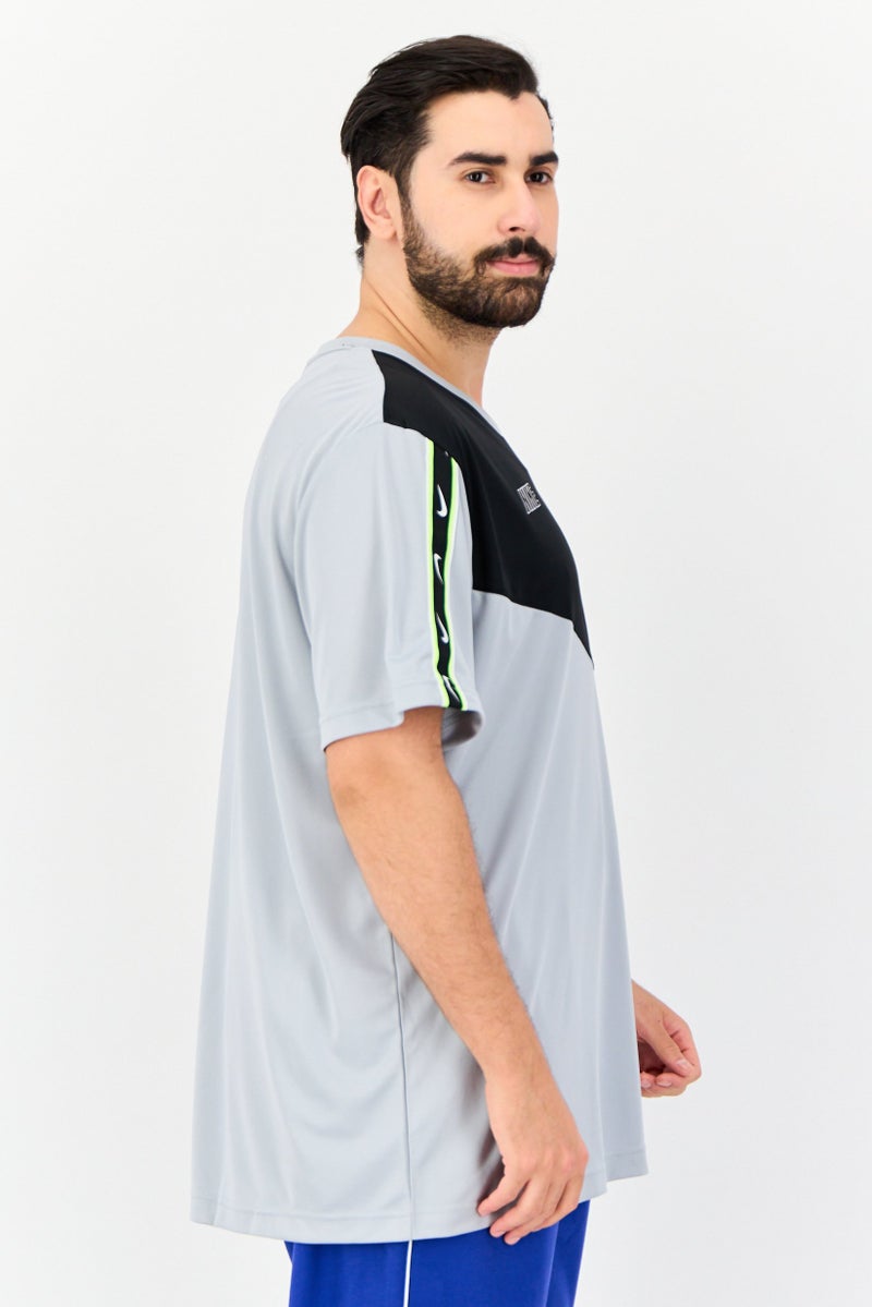 Nike Men Sportswear Fit Short Sleeves Training T-Shirt, Multicolor - Image 3