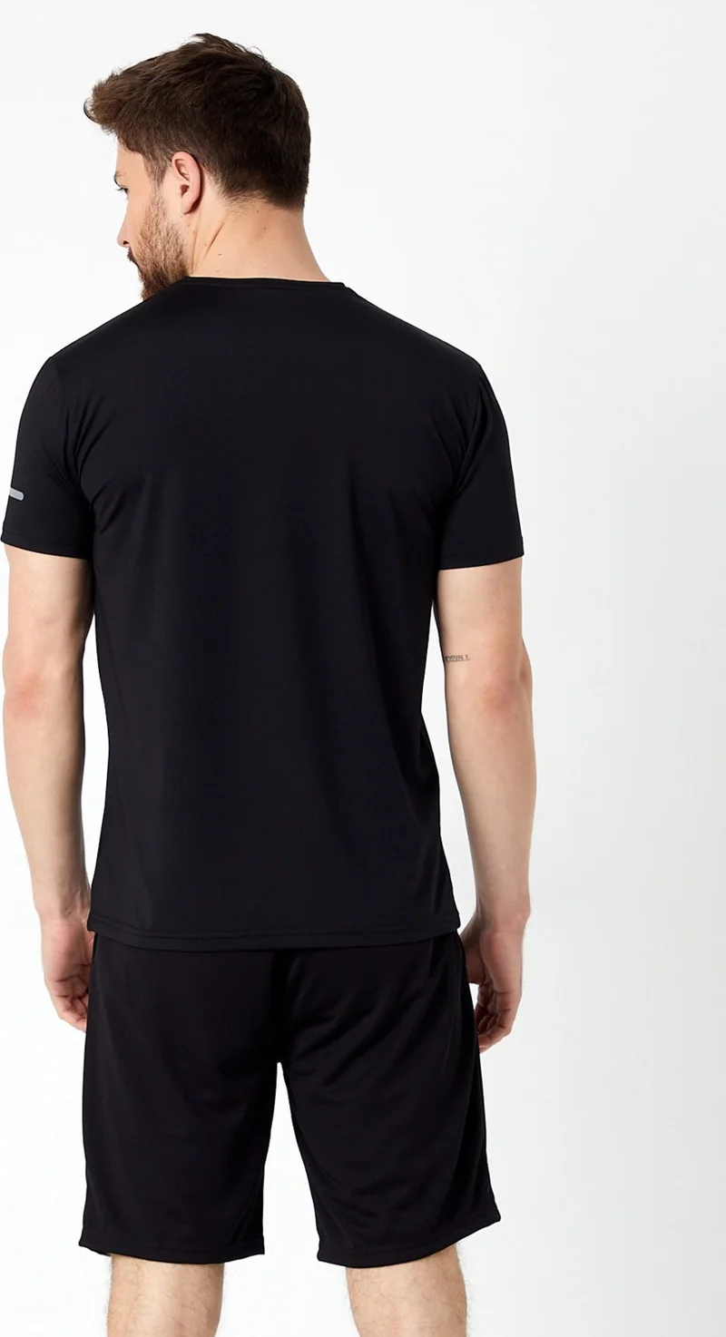 ام ار اس كلوثينج Run Breathable Sports Short Sleeve Reflective Printed T-Shirt Black Men