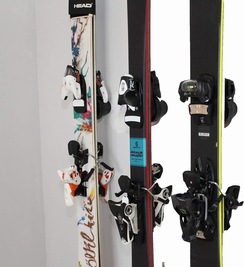 Totti Button Ski Hanger حامل زلاجات زر 5 قطع، 5 تركيبات فردية لتخزين 5 أزواج من زلاجات الألبين بأمان من أي شكل أو حجم (زلاجات مائلة، زلاجات سباق، زلاجات للأطفال) لصنع رف تخزين زلاجات على الحائط أو الأرضية - Image 3
