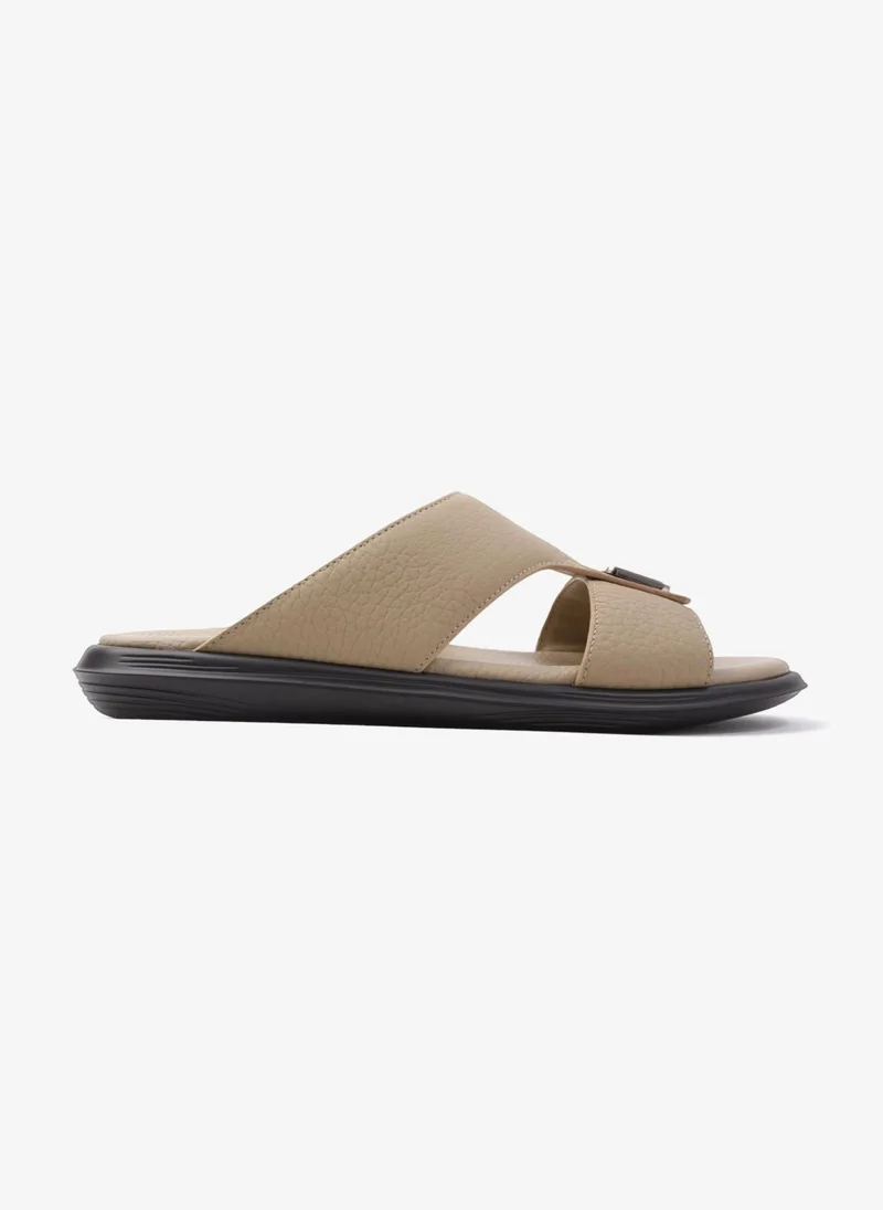 كومفورت بلس COMFORT PLUS CLASSIC TIMLESS STYLISH TRIM SANDALS MANDORLA