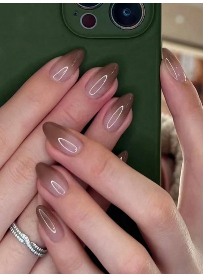 Almond-shaped artificial nails in a gradient brown color, 24 pieces - Image 1