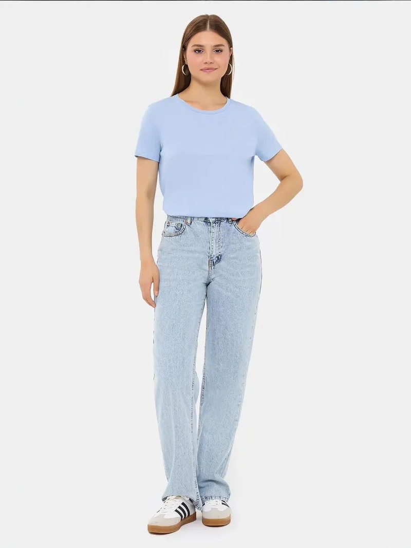 هيكاب تيشيرت أساسي بياقة مستديرة وأكمام قصيرة