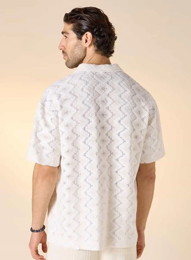 Iconic Iconic Relaxed Fit Textured Shirt with Collar and Short Sleeves