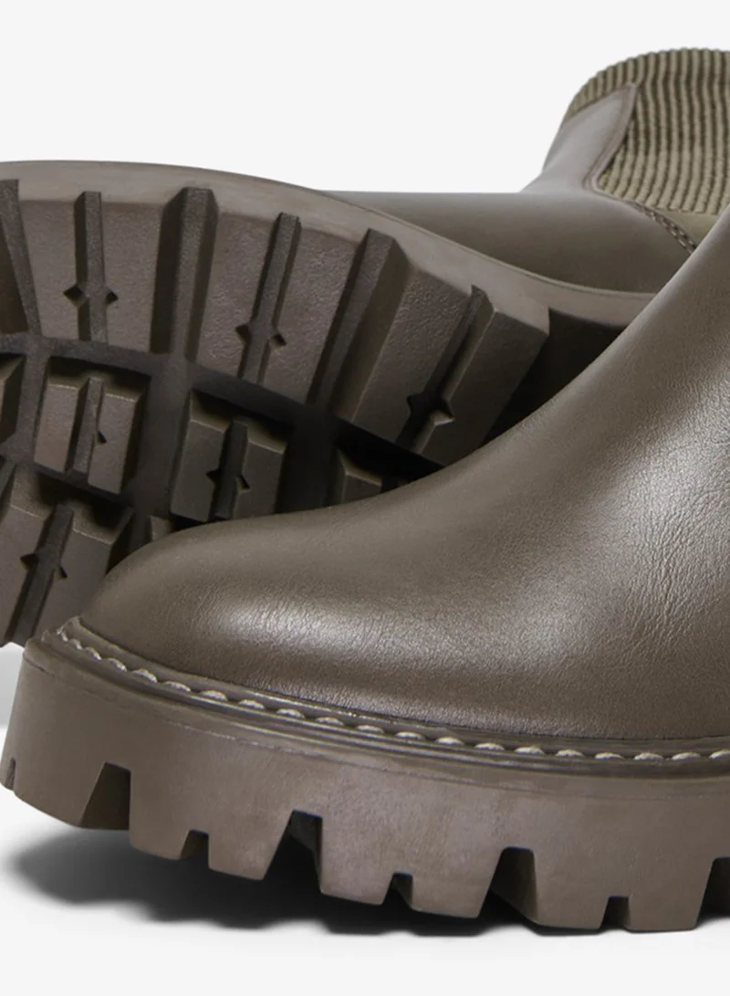 Only  Betty Chelsea Ankle Boots for Women | Best Price UAE