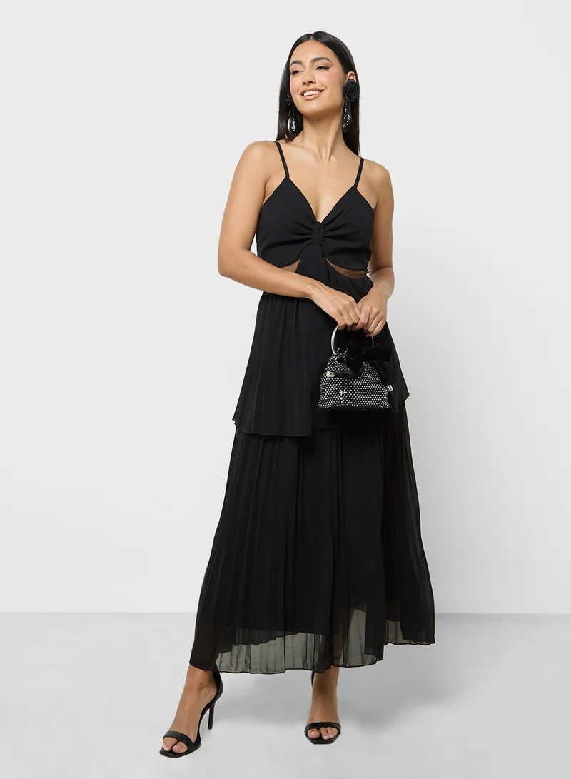 ايلا Pleated Layered Dress