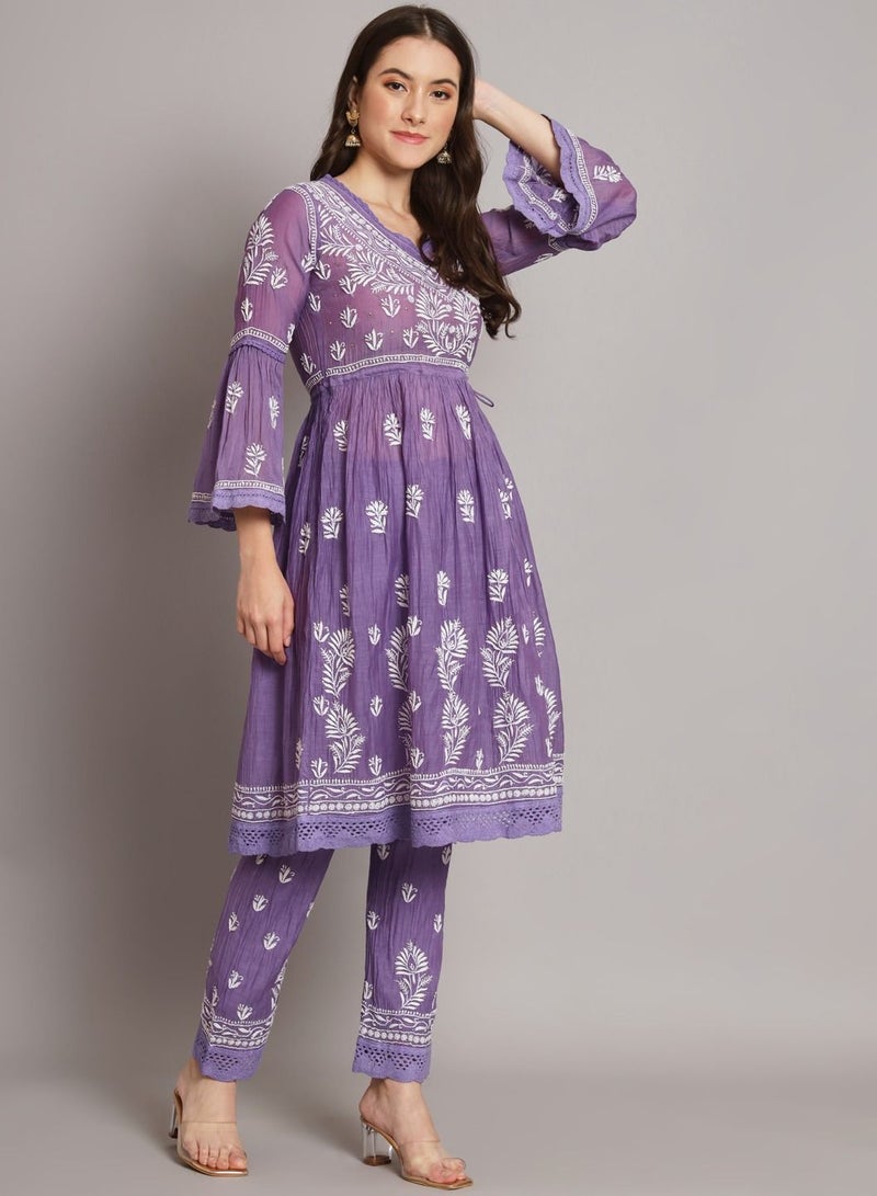 الايا مطرزة يدويا شيكانكاري بنطلون كورتا من شانديري قطن بنمط فرو- AL3661KS  - Image 4
