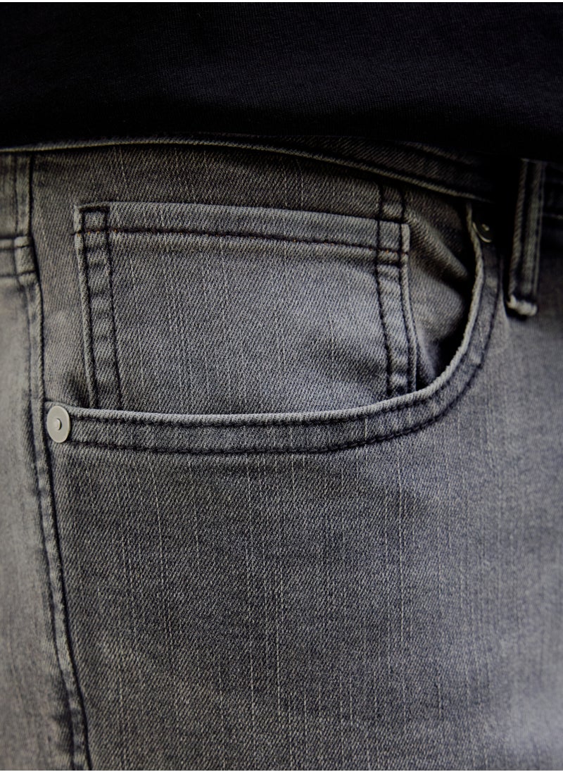 JJ Rebel Jrebluke Jjcraft Stright Fit Light Wash Jeans  - Image 3