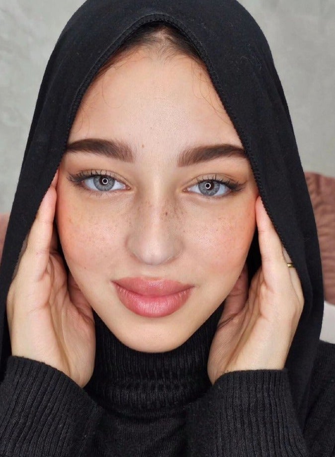 Liza contact lenses  lezza color  mood carob