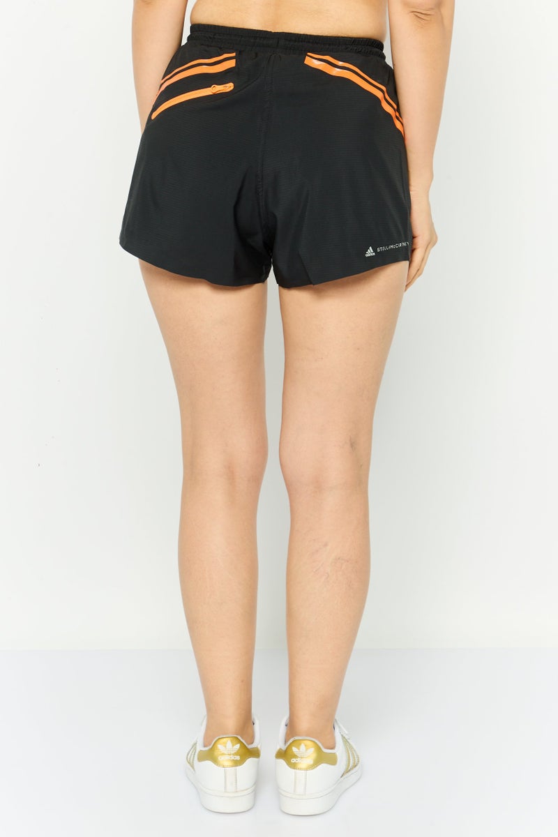 Adidas شورتات تدريب رياضية للنساء من أديداس بتصميم ستيلا مكارتني، أسود - Image 2