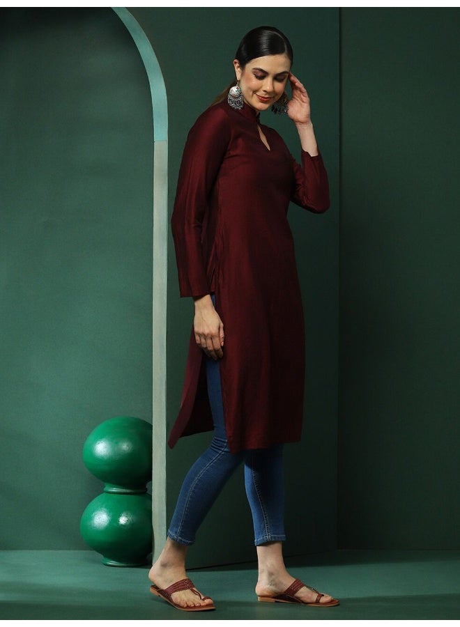 AKS Wine Sweetheart Neck Kurta  - Image 3
