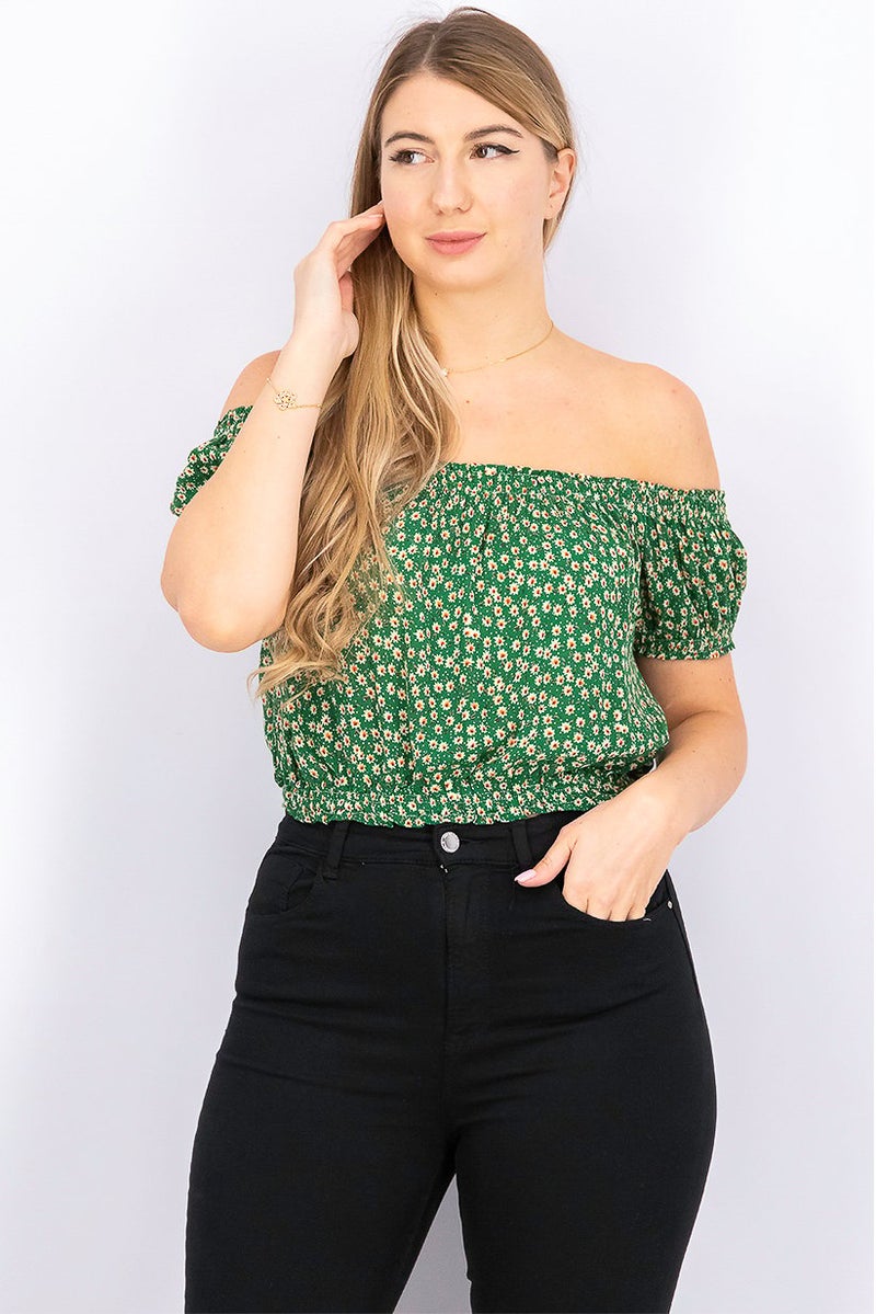 women'secret بلوزة نسائية بأكتاف مكشوفة وأكمام قصيرة مزخرفة بالزهور، مجموعة خضراء - Image 1