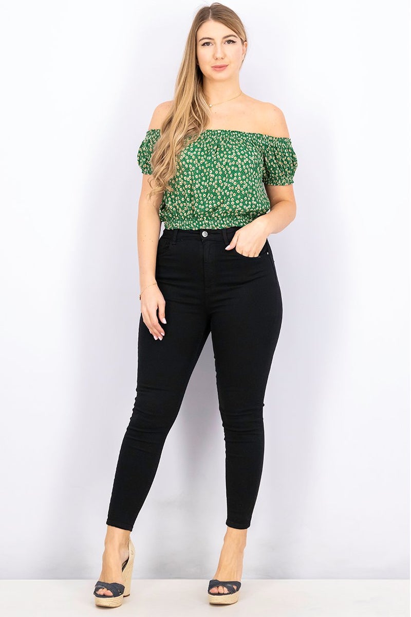 women'secret بلوزة نسائية بأكتاف مكشوفة وأكمام قصيرة مزخرفة بالزهور، مجموعة خضراء - Image 3