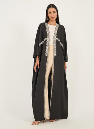 Lace Trim Collarless Open Front Abaya - pzsku/ZF82348BE53D4DC16C90EZ/45/1742560733/d52bea76-52cb-4f89-ae50-8bf42b3278f2