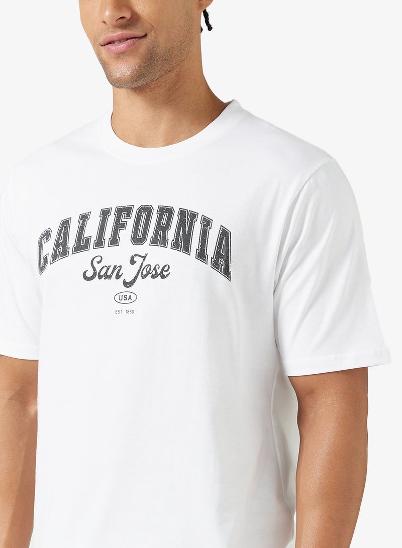 سفنتي فايف تيشيرت مطبوع بقصة عادية - Image 3