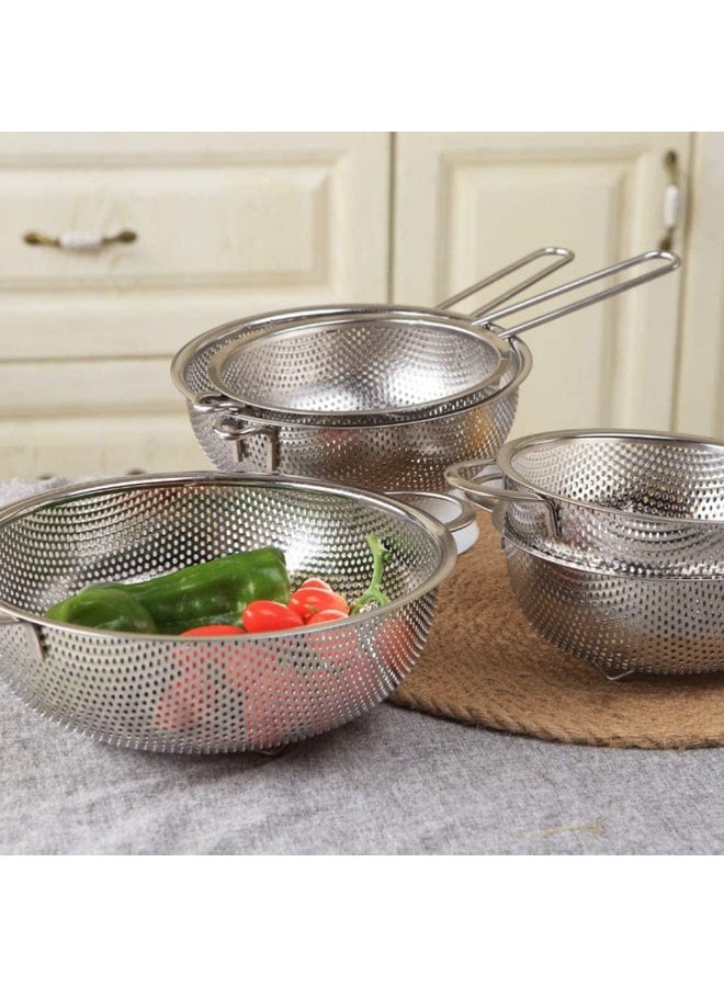 MOMENT MOMENT Multipurpose Stainless Steel Colander 25CM Strainer Drainer with Handle for Rice Fruits Vegetable Noodles Pasta Beans Grains Washing Filter Basket for Kitchen Bowl Storing and Straining Purpose  - Image 5