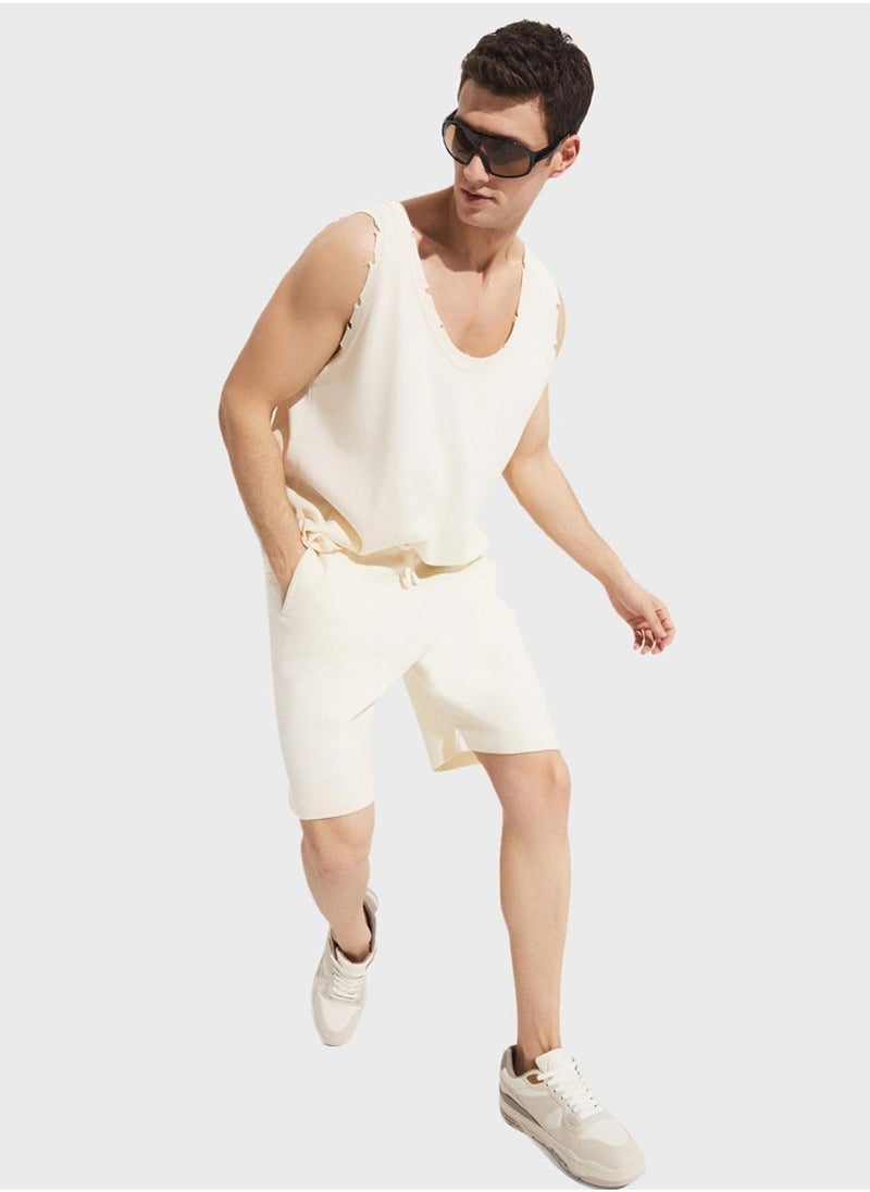 جون شورت أساسي برباط - Image 4