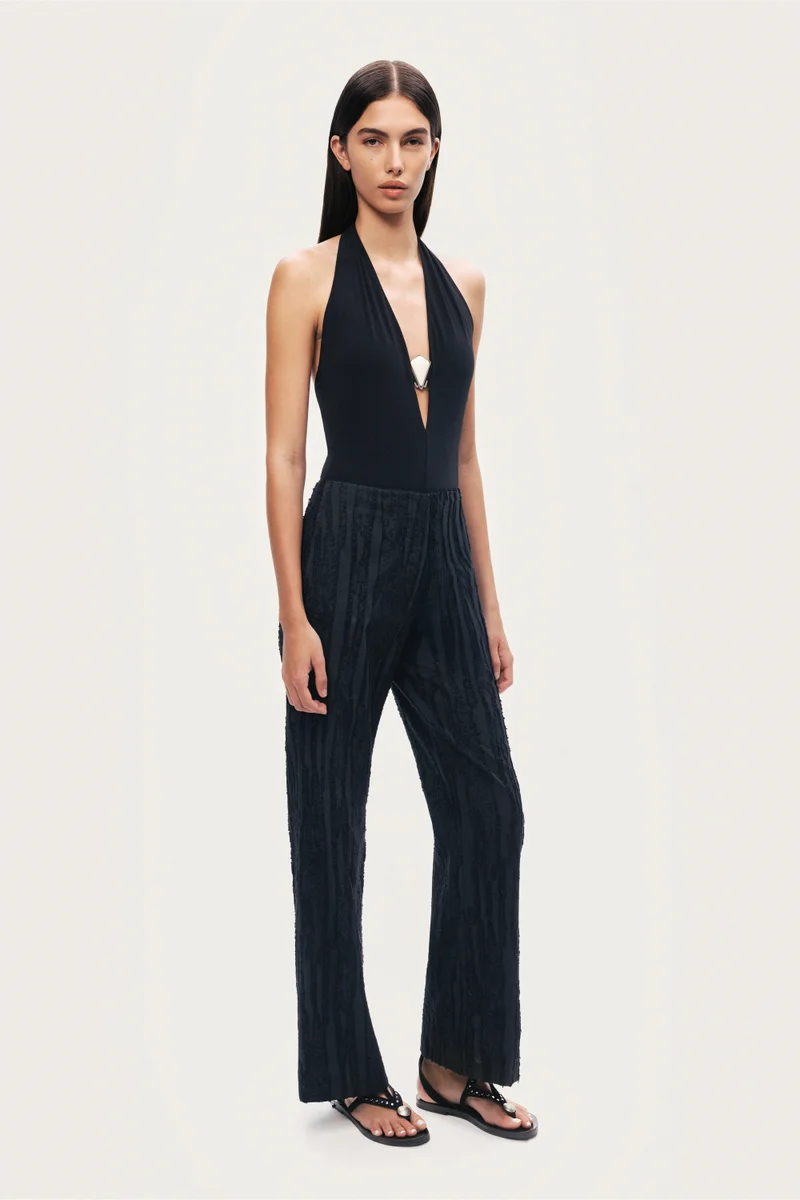 نوكتورن Halter Deep V Blouse