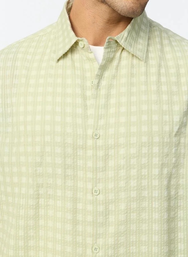 The Souled Store  Men Green Textured Spread Collar Shirt for Men | Best Price UAE