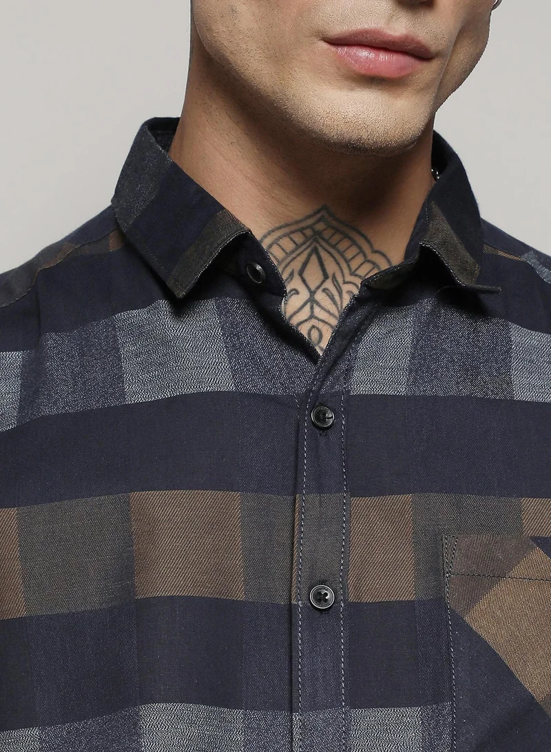 Campus Sutra Men's Grey & Olive Green Gun Club Check Shirt