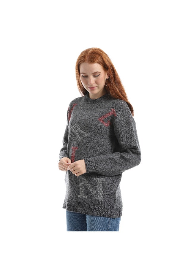 سيزار بلوفر حريمي صوف مزود بنقش حروف انجليزية - Image 2