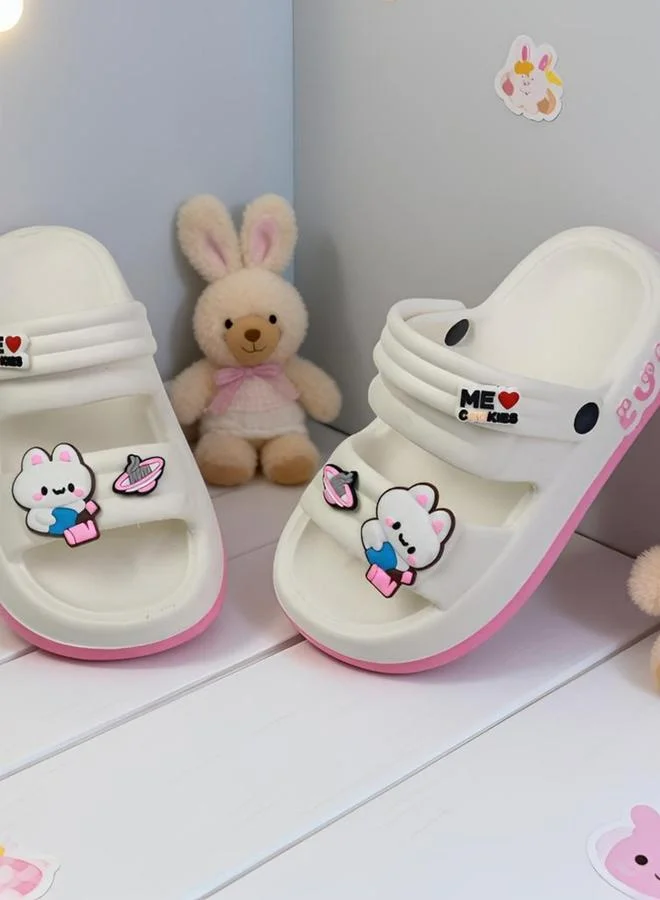 تايك تو Kids Pink Graphic Charms Slides