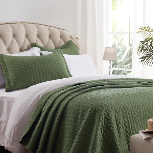 SunStyle Home Olive Green Queen Quilt Bedding Set, Lightweight Comforter Bedspread Blanket Full Queen Size Quilt, Luxury Quilted Stitching Coverlet with 2 Pillow Shams Leaf Embroidered Pattern 3pcs - Image 1